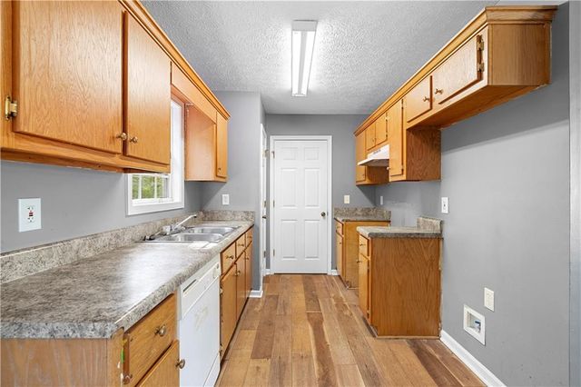 332 Lavista Drive SW, Calhoun, GA 30701