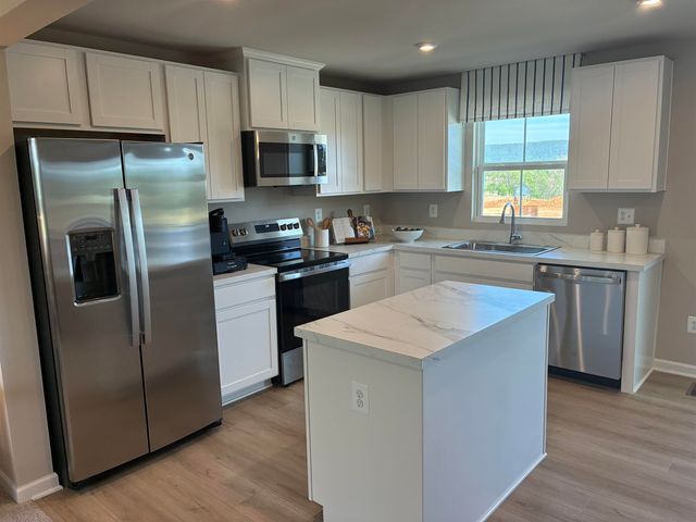 741 HISEY AVE, Woodstock, VA 22664