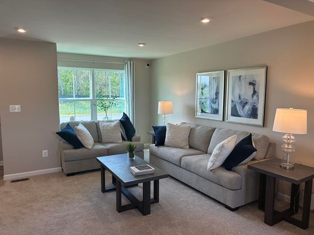 741 HISEY AVE, Woodstock, VA 22664