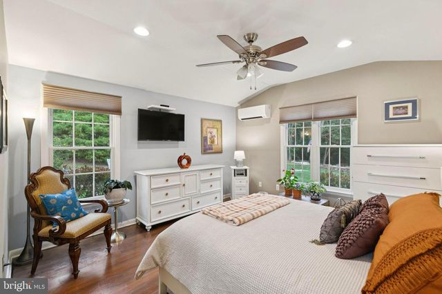 2315 FAIRWAY RD, Huntingdon Valley, PA 19006
