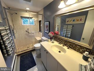 2315 FAIRWAY RD, Huntingdon Valley, PA 19006