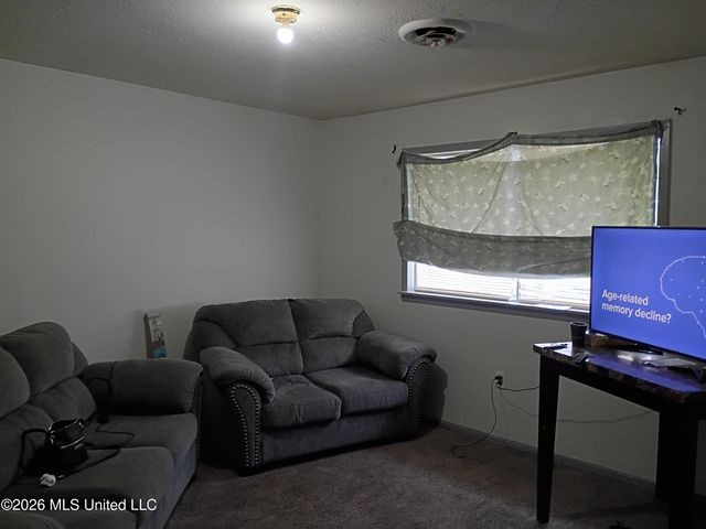 1517 Woody Drive, Jackson, MS 39212