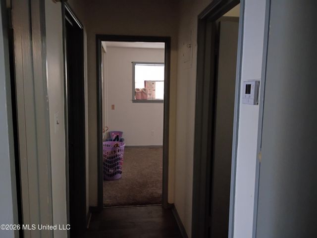 1517 Woody Drive, Jackson, MS 39212