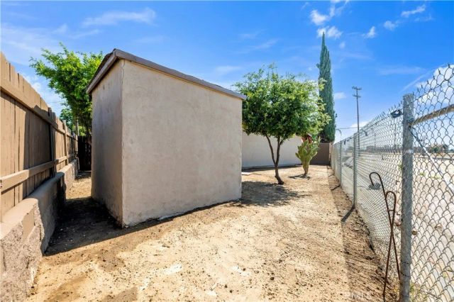470 W Kimball, Hemet, CA 92543