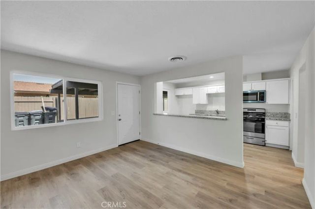 470 W Kimball, Hemet, CA 92543