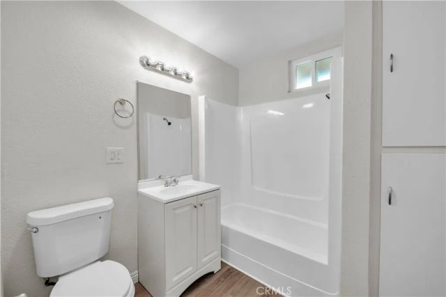 470 W Kimball, Hemet, CA 92543