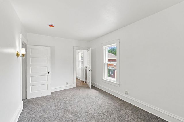 609 Moir Street, Waterloo, IA 50701