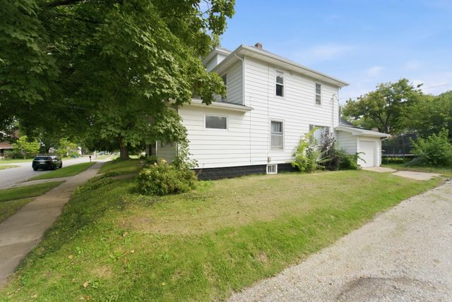 609 Moir Street, Waterloo, IA 50701