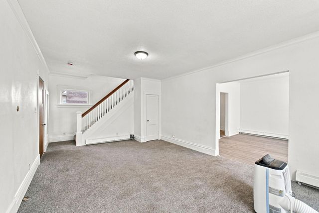 609 Moir Street, Waterloo, IA 50701