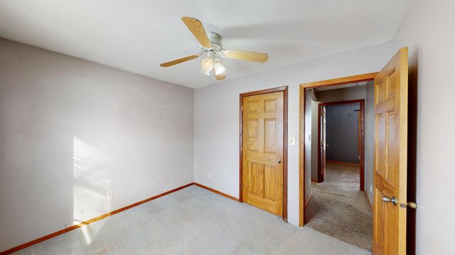 1023 4th Avenue S, Albert Lea, MN 56007