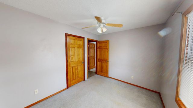 1023 4th Avenue S, Albert Lea, MN 56007