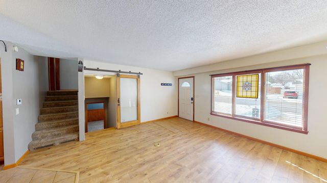 1023 4th Avenue S, Albert Lea, MN 56007