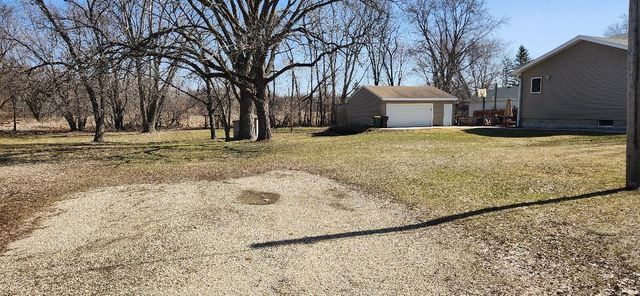 1023 4th Avenue S, Albert Lea, MN 56007