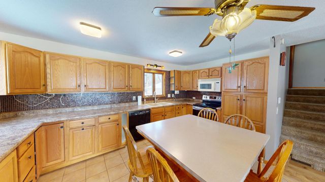 1023 4th Avenue S, Albert Lea, MN 56007