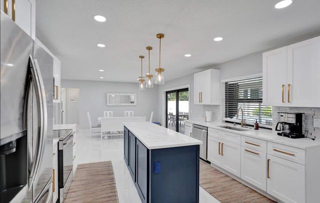 521 Curlew Road, Delray Beach, FL 33444