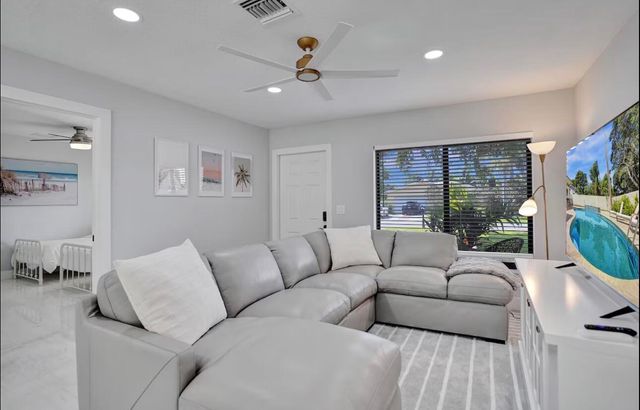 521 Curlew Road, Delray Beach, FL 33444