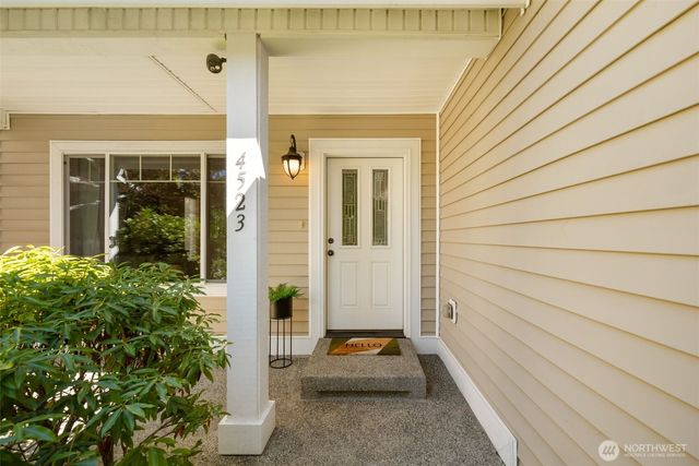 4523 SE Bakken Court, Port Orchard, WA 98366