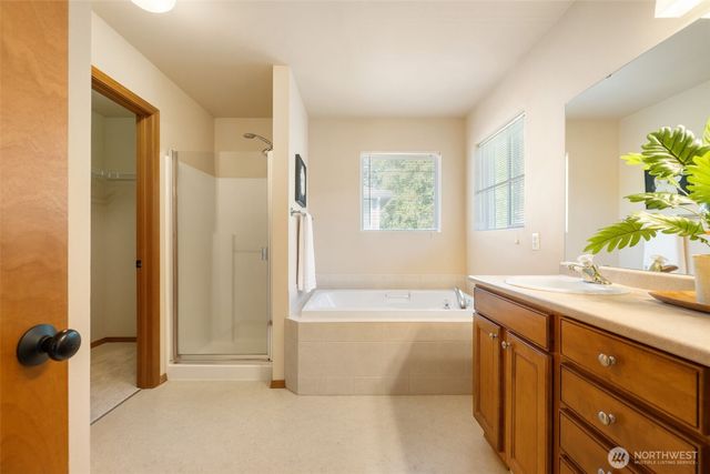 4523 SE Bakken Court, Port Orchard, WA 98366