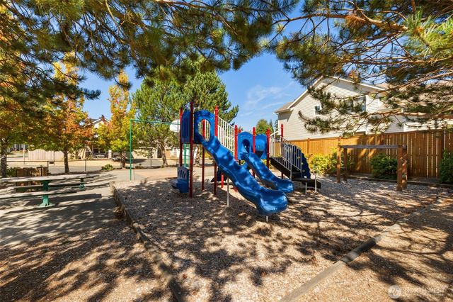 4523 SE Bakken Court, Port Orchard, WA 98366