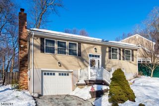 26 Ridgedale Rd, Jefferson Twp., NJ 07849