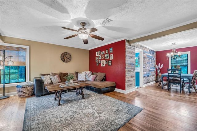 1414 East 29th Street, Bryan, TX 77802