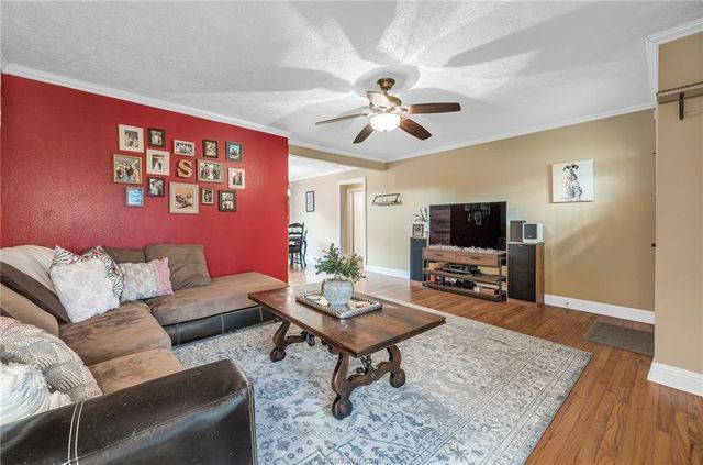1414 East 29th Street, Bryan, TX 77802