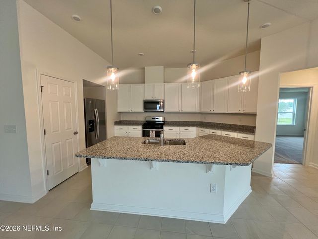 2765 LAUREL FALLS Drive, Green Cove Springs, FL 32043