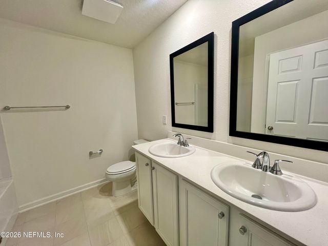 2765 LAUREL FALLS Drive, Green Cove Springs, FL 32043