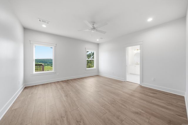 280 Castleberry Rd, Greenbrier, AR 72058