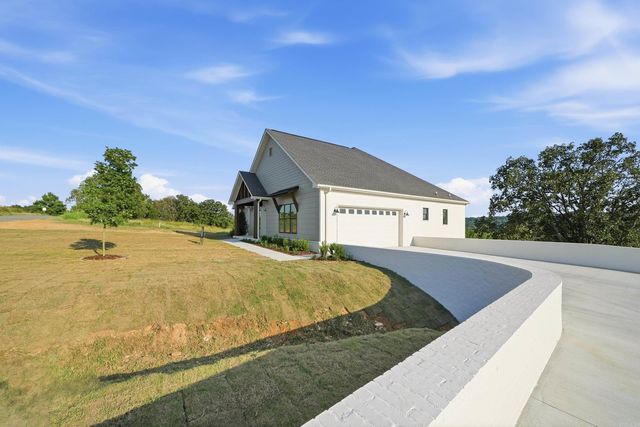 280 Castleberry Rd, Greenbrier, AR 72058
