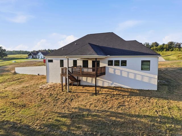 280 Castleberry Rd, Greenbrier, AR 72058