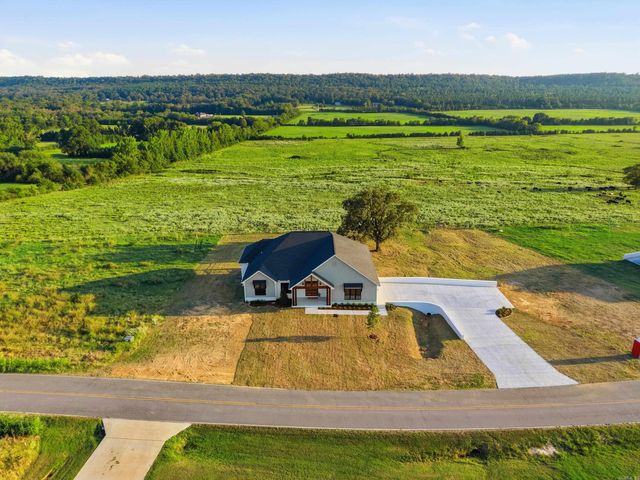 280 Castleberry Rd, Greenbrier, AR 72058