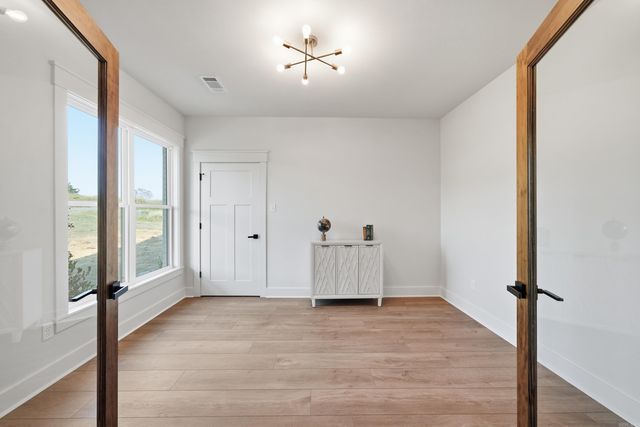 280 Castleberry Rd, Greenbrier, AR 72058