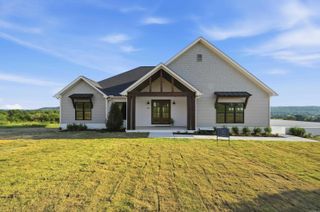 280 Castleberry Rd, Greenbrier, AR 72058
