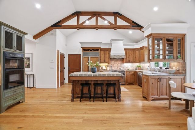 15027 Natalye Road, Monte Sereno, CA 95030