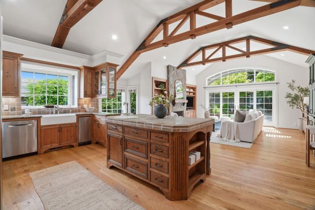 15027 Natalye Road, Monte Sereno, CA 95030