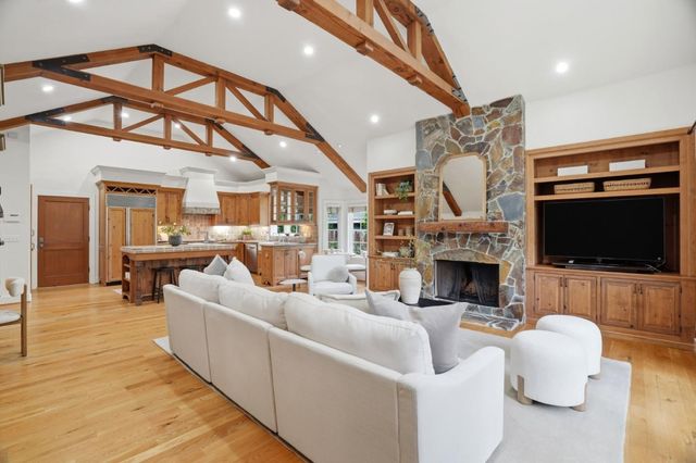 15027 Natalye Road, Monte Sereno, CA 95030
