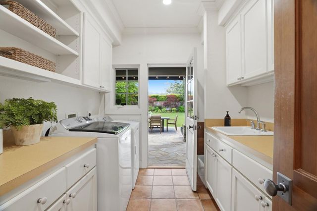 15027 Natalye Road, Monte Sereno, CA 95030