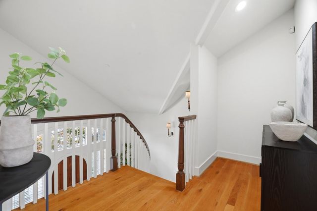 15027 Natalye Road, Monte Sereno, CA 95030