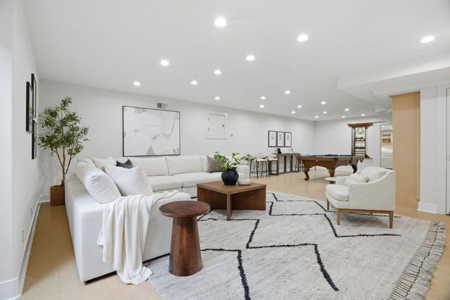 15027 Natalye Road, Monte Sereno, CA 95030
