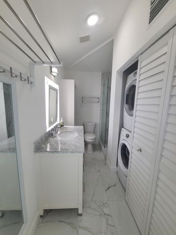 254 NE 21st Street, Delray Beach, FL 33444