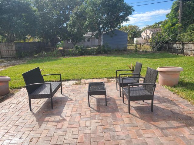 254 NE 21st Street, Delray Beach, FL 33444