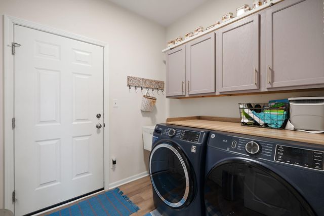 11442 W 124th Place, Cedar Lake, IN 46303