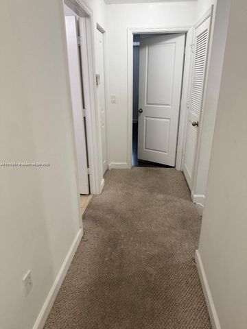 424 NE 194 Ter, Miami, FL 33179