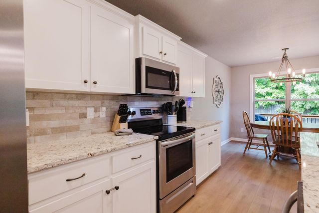 5417 Bridge Port Lane, Bryant, AR 72022