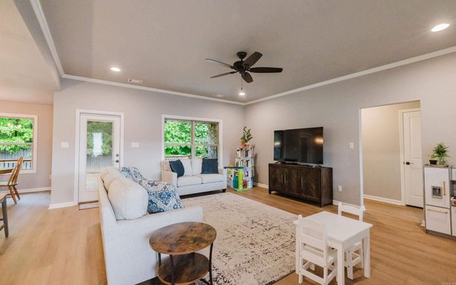 5417 Bridge Port Lane, Bryant, AR 72022