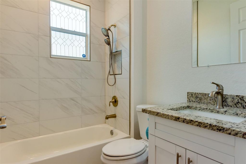 Image 25 of property listing at 5314 EASTER TERRACE, North Port, FL 34286