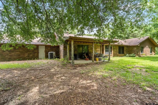 8103 N HWY 259, Omaha, TX 75571