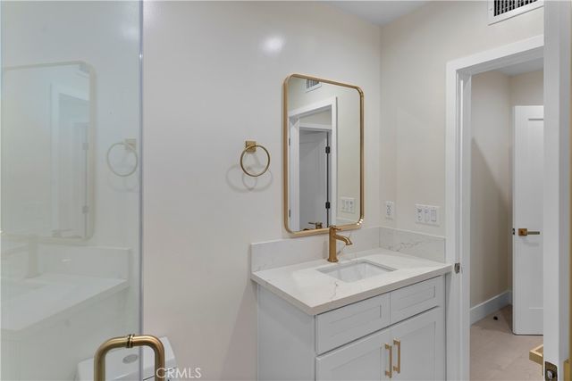 16915 Dormie, Encino, CA 91436