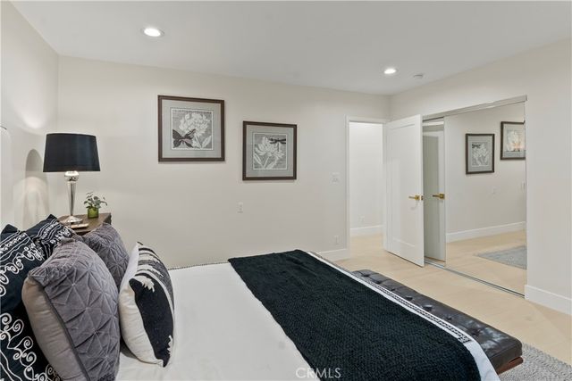 16915 Dormie, Encino, CA 91436